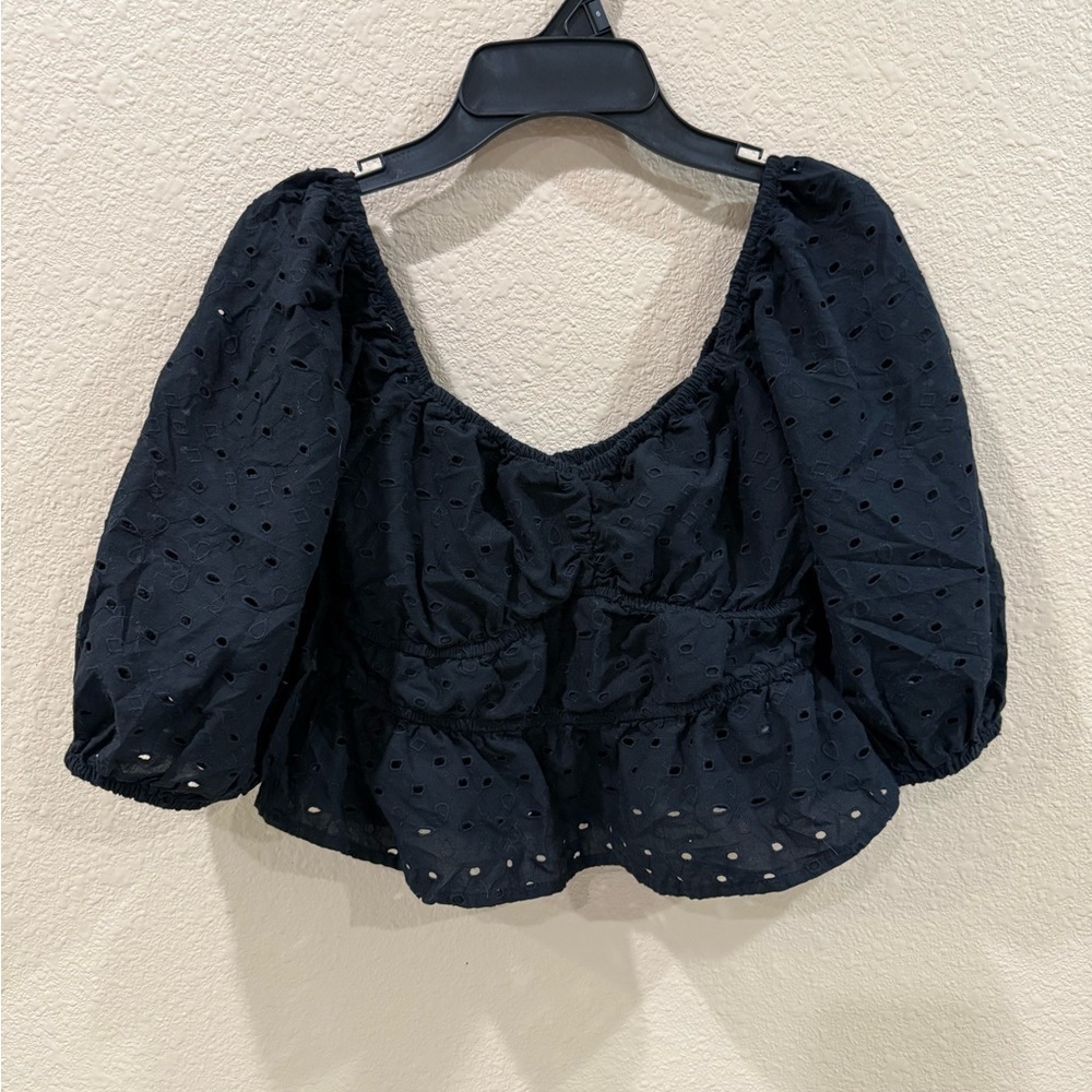 Elegant Black Eyelet Women's Top-XS - Picture 1 of 2